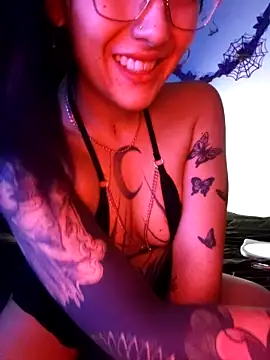 Snapshot of _aika666_ chatting on May 14, 5:47 am aika666 online show from May 14, 5:47 am