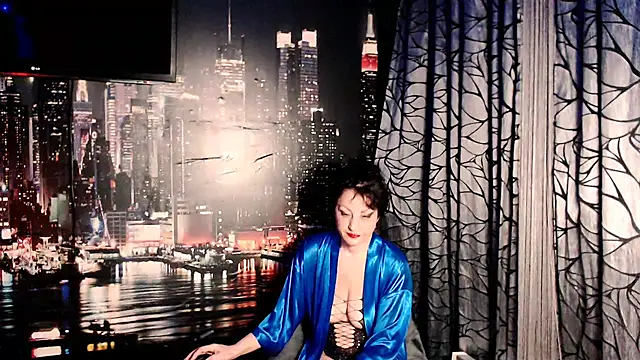 AMOURSWEET2025 online show from November 12, 1:33 pm