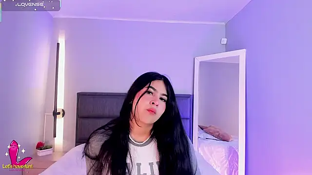 Emma  clark  online show from November 5, 12:27 pm