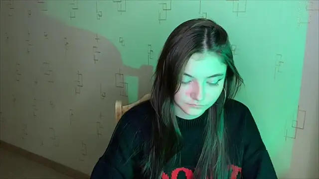 Snapshot of may_rollins chatting on November 10, 8:08 pm may rollins online show from November 10, 8:08 pm