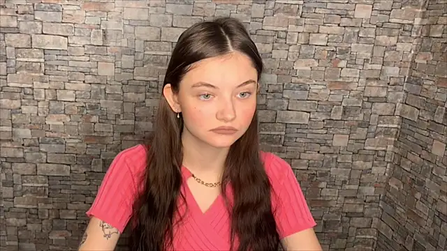 Snapshot of may_rollins chatting on December 17, 3:40 pm may rollins online show from December 17, 3:40 pm