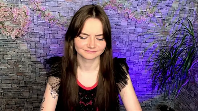Snapshot of may_rollins chatting on June 22, 11:40 am may rollins online show from June 22, 11:40 am