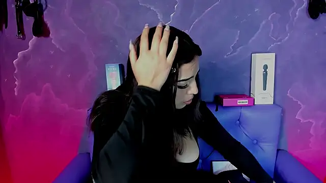 Snapshot of Lili_milk20 chatting on October 28, 7:38 pm Lili milk20 online show from October 28, 7:38 pm