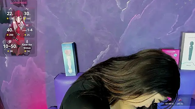 Snapshot of Lili_milk20 chatting on November 20, 7:13 pm Lili milk20 online show from November 20, 7:13 pm