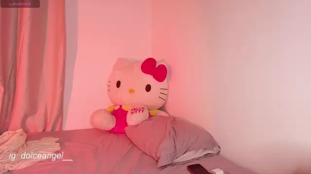 Snapshot of dulceangel__ chatting on September 18, 4:03 am dulceangel online show from September 18, 4:03 am