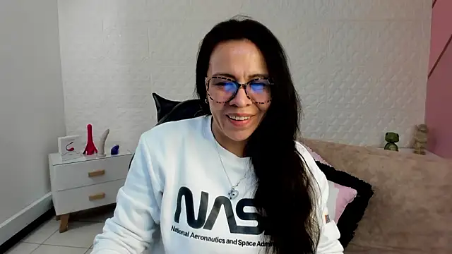 Eva mermaid online show from March 6, 2:13 pm