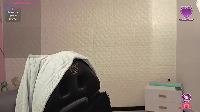 Snapshot of Eva_mermaid chatting on July 4, 2:23 pm Eva mermaid online show from July 4, 2:23 pm