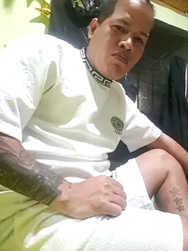 Snapshot of yonaikelramirez chatting on March 5, 11:34 pm yonaikelramirez online show from March 5, 11:34 pm