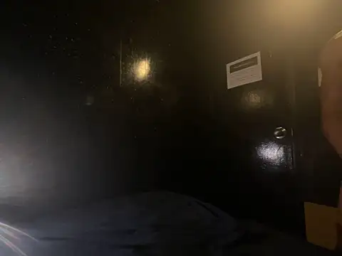 GirThyDock online show from February 28, 1:17 am