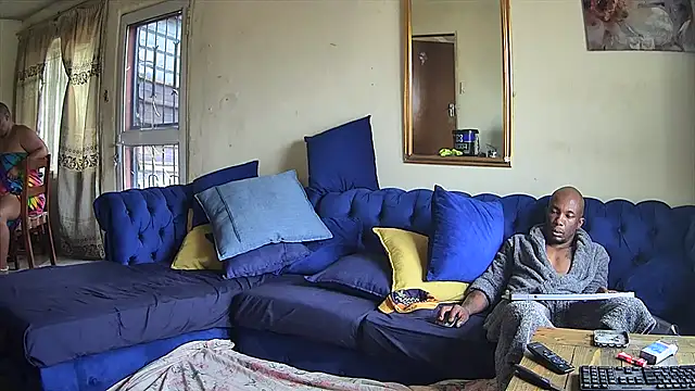 TheeBigPump online show from December 18, 8:31 am