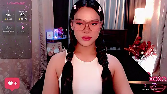 IamRaeganDolls69 online show from October 8, 11:46 pm