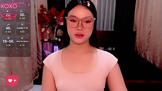 IamRaeganDolls69 online show from November 10, 1:15 am