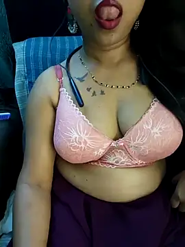 Snapshot of Sexy_juhee chatting on May 12, 12:57 pm Sexy juhee online show from May 12, 12:57 pm