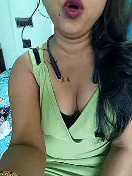 Snapshot of Sexy_juhee chatting on June 12, 8:13 am Sexy juhee online show from June 12, 8:13 am