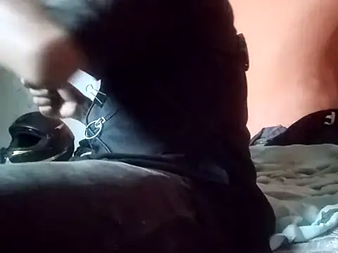 Snapshot of Hay-Viene-El-Huyy chatting on September 9, 12:43 am Hay-Viene-El-Huyy online show from September 9, 12:43 am