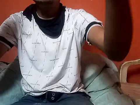 Snapshot of Hay-Viene-El-Huyy chatting on September 26, 11:09 pm Hay-Viene-El-Huyy online show from September 26, 11:09 pm