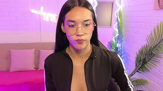 Snapshot of artemiss_tay chatting on October 24, 7:21 pm artemiss tay online show from October 24, 7:21 pm