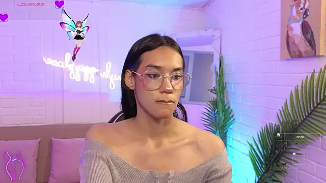 Snapshot of artemiss_tay chatting on November 6, 7:04 pm artemiss tay online show from November 6, 7:04 pm