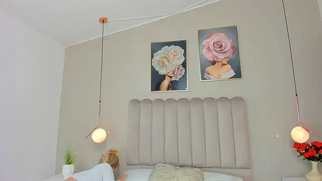 Snapshot of Dani_rosse_ chatting on May 22, 12:44 pm Dani rosse online show from May 22, 12:44 pm