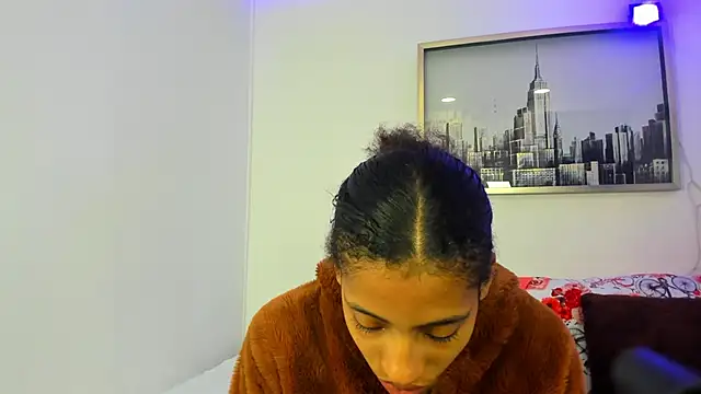 Snapshot of sarah_ashbourne chatting on October 10, 12:04 pm sarah ashbourne online show from October 10, 12:04 pm