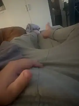 Snapshot of spiderkind98 chatting on September 22, 5:42 am spiderkind98 online show from September 22, 5:42 am