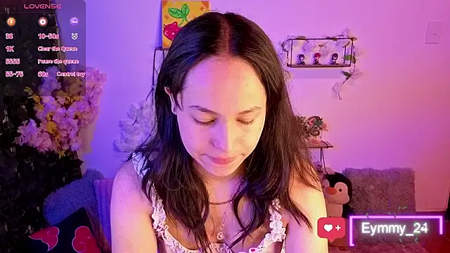 Snapshot of Eymmy_24 chatting on February 9, 3:21 am Eymmy 24 online show from February 9, 3:21 am