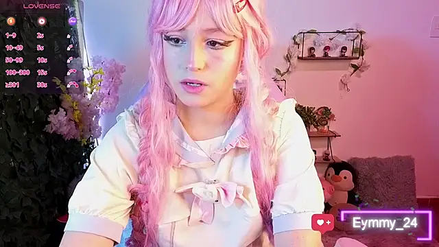 Snapshot of Eymmy_24 chatting on February 14, 3:03 am Eymmy 24 online show from February 14, 3:03 am