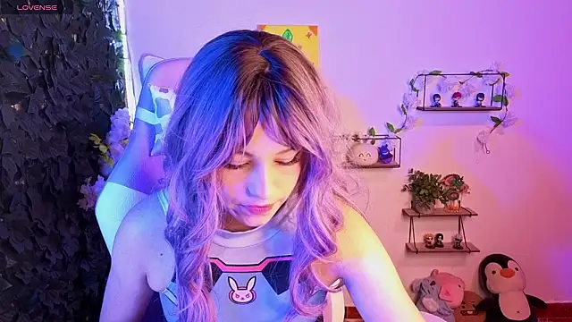 Snapshot of Eymmy_24 chatting on March 7, 2:30 am Eymmy 24 online show from March 7, 2:30 am