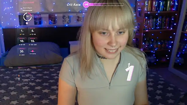 Snapshot of s1lvercherub chatting on May 4, 9:55 pm s1lvercherub online show from May 4, 9:55 pm