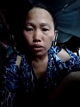 Snapshot of PhamPm70 chatting on November 8, 12:44 am PhamPm70 online show from November 8, 12:44 am