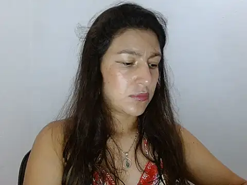 SarahFriendly online show from July 19, 4:00 pm