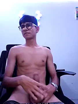 ElverCol online show from March 14, 5:24 am