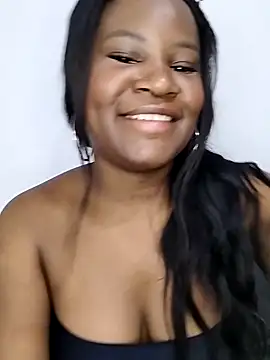 Snapshot of martinabro chatting on December 14, 1:33 am martinabro online show from December 14, 1:33 am