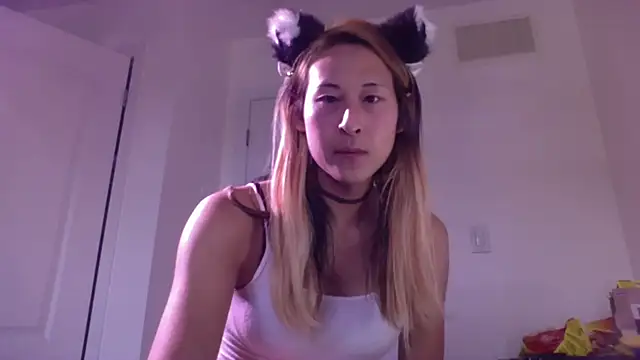 Snapshot of hofgw7 chatting on October 12, 5:34 pm hofgw7 online show from October 12, 5:34 pm