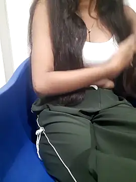 Aarti-kumri online show from October 31, 10:33 pm