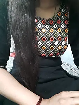 Aarti-kumri online show from February 15, 8:16 pm