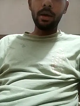 Snapshot of mayur_raaje chatting on June 28, 3:45 am mayur raaje online show from June 28, 3:45 am