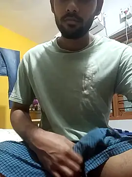 Snapshot of mayur_raaje chatting on July 9, 12:20 pm mayur raaje online show from July 9, 12:20 pm