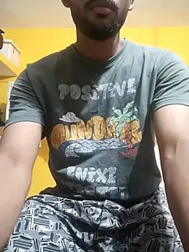 Snapshot of mayur_raaje chatting on July 24, 6:06 pm mayur raaje online show from July 24, 6:06 pm