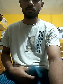 Snapshot of mayur_raaje chatting on July 30, 5:34 pm mayur raaje online show from July 30, 5:34 pm