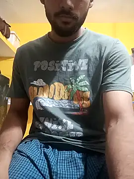 Snapshot of mayur_raaje chatting on July 31, 4:39 pm mayur raaje online show from July 31, 4:39 pm