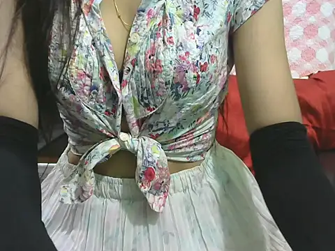 Snapshot of sheetal-sheetal95 chatting on September 10, 4:45 am sheetal-sheetal95 online show from September 10, 4:45 am