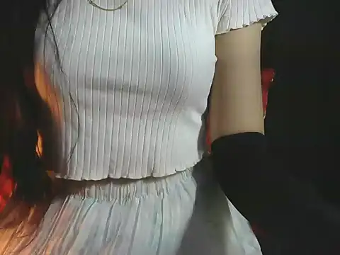 Snapshot of sheetal-sheetal95 chatting on December 13, 7:53 pm sheetal-sheetal95 online show from December 13, 7:53 pm