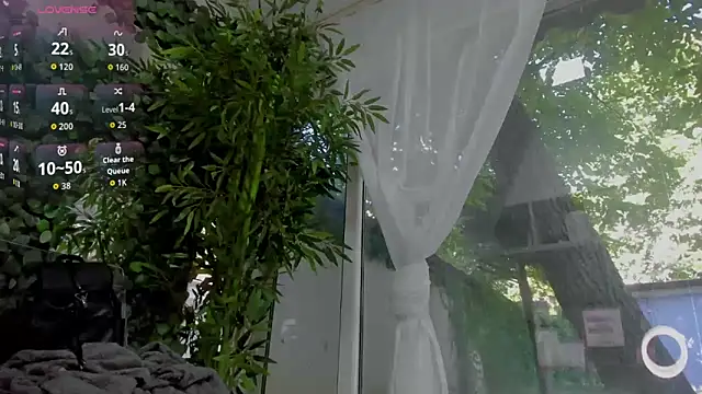 Snapshot of Lexi_Storm chatting on June 14, 6:37 am Lexi Storm online show from June 14, 6:37 am