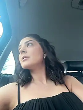 Snapshot of Lexi_Storm chatting on July 16, 5:02 am Lexi Storm online show from July 16, 5:02 am