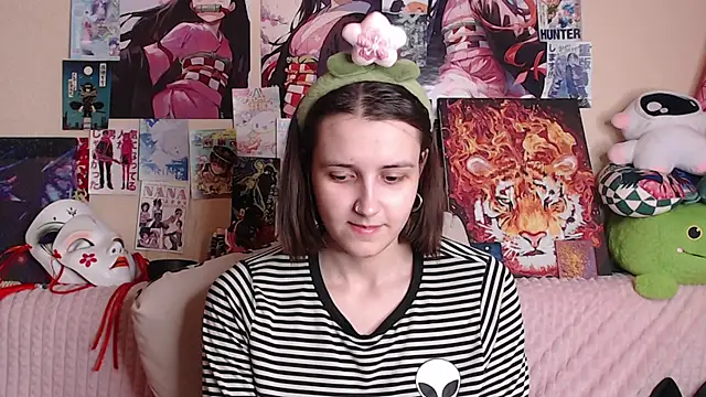 AliceChio online show from November 9, 5:00 pm