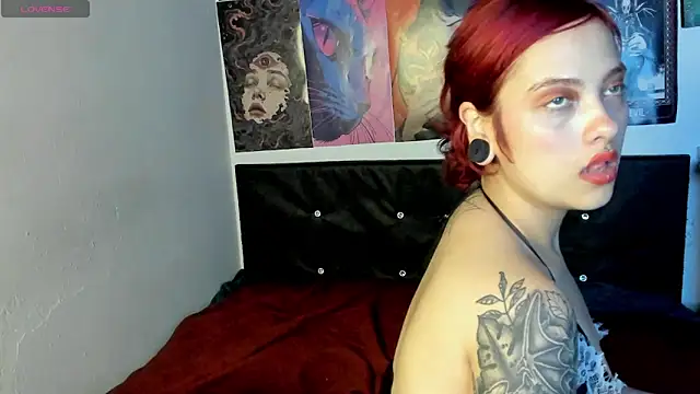 Snapshot of nathaly_wild chatting on September 13, 2:44 am nathaly wild online show from September 13, 2:44 am