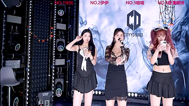 cdyyds001 online show from November 19, 10:15 am