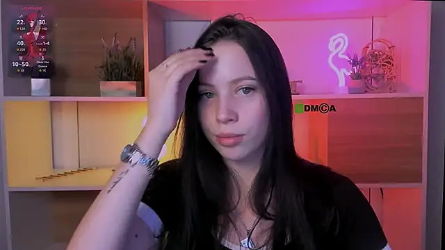 amanda-miki online show from November 7, 3:45 pm