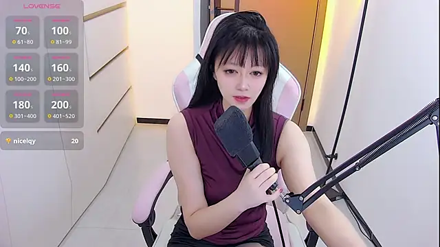 Fioriy66 online show from April 29, 2:32 pm